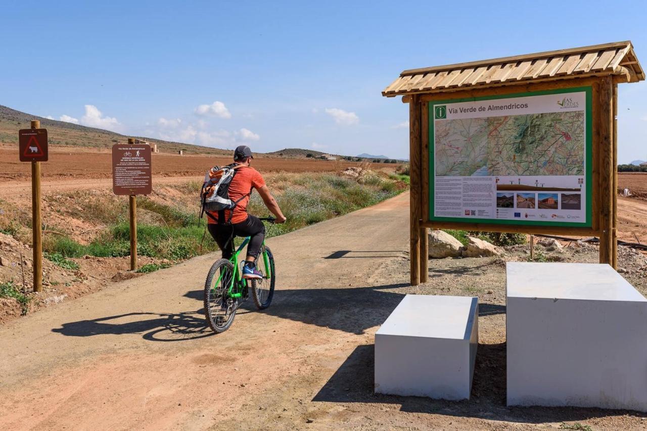 شقة Exceptional Rico'S Country Retreat Almendricos بويرتو لوبريراس المظهر الخارجي الصورة