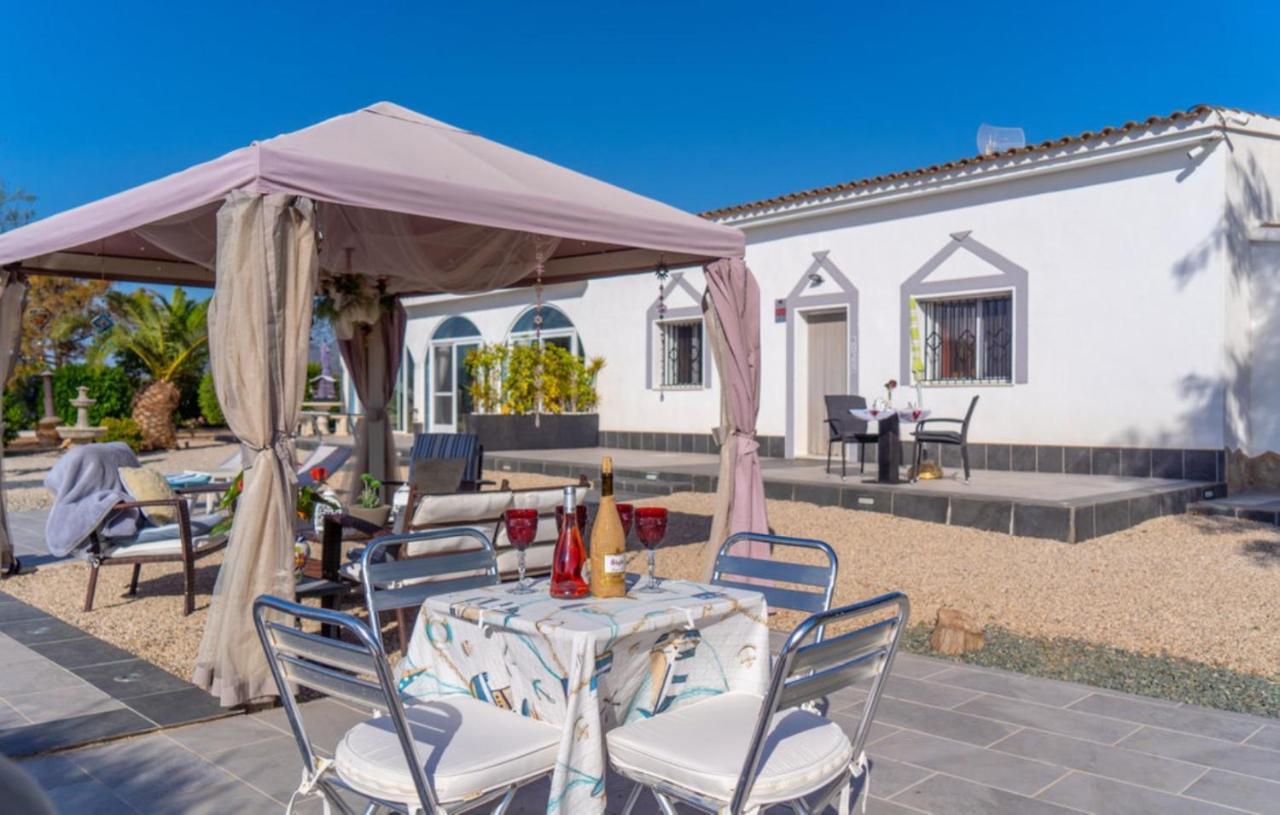 شقة Exceptional Rico'S Country Retreat Almendricos بويرتو لوبريراس المظهر الخارجي الصورة