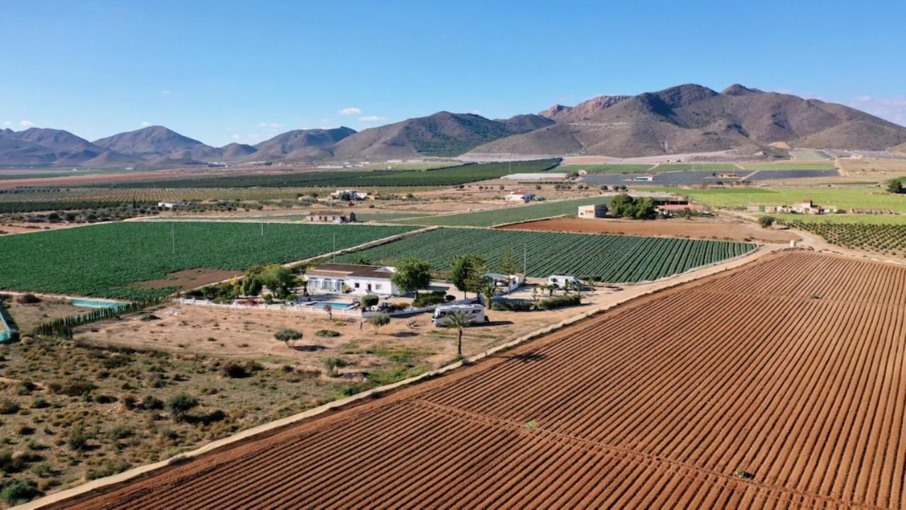 شقة Exceptional Rico'S Country Retreat Almendricos بويرتو لوبريراس المظهر الخارجي الصورة